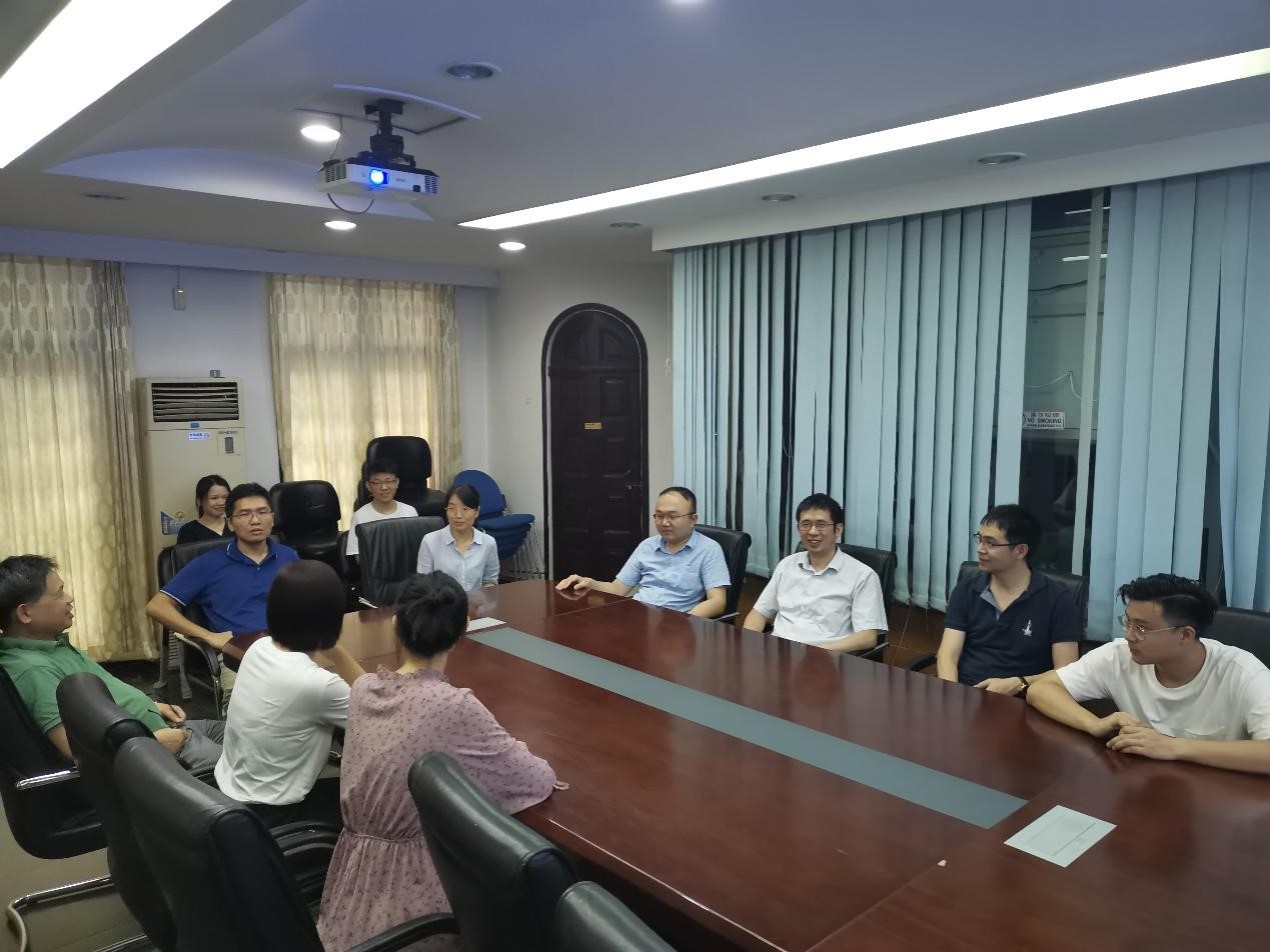 支部成员线下学习