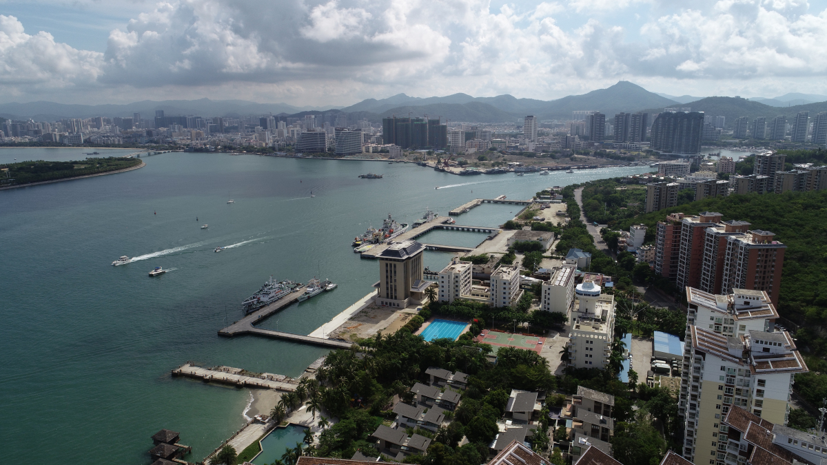 海南三亚临春河河口