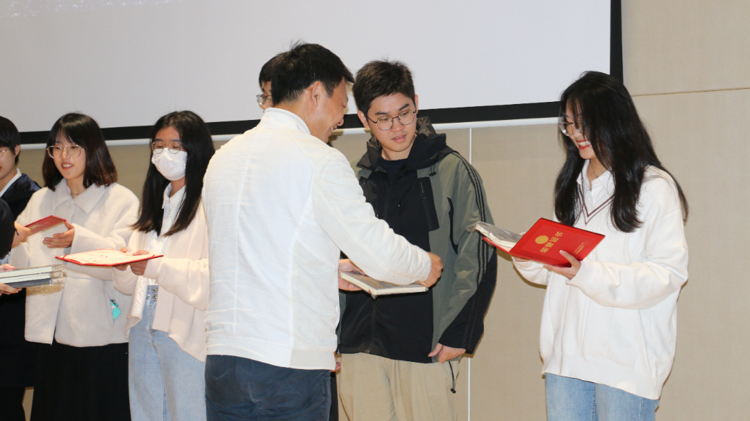 image-20221212145821-4